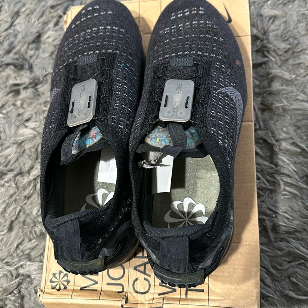 Nike Air Vapor max black/ dark grey